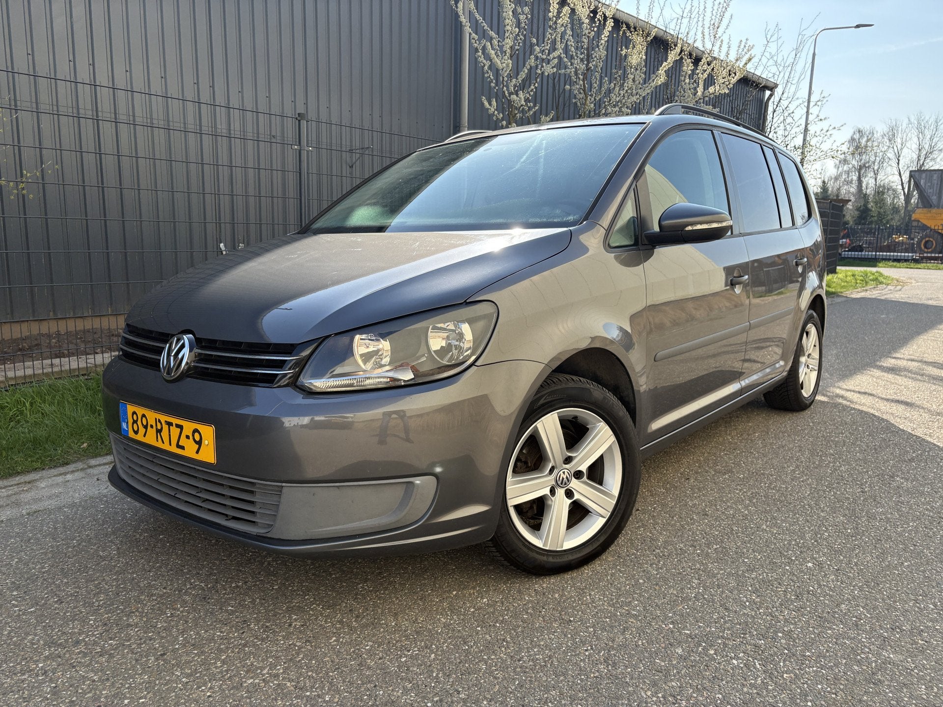 Volkswagen Touran 1.2 TSI Trendline BlueMotion / NAVI / CRUI, Euro 5, 730 kg, Gebruikt, 4 cilinders