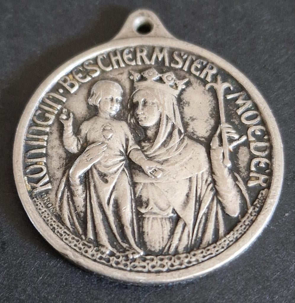 Devatie- medaille Maria met kind., Antiek en Kunst, Antiek | Religie, Ophalen of Verzenden