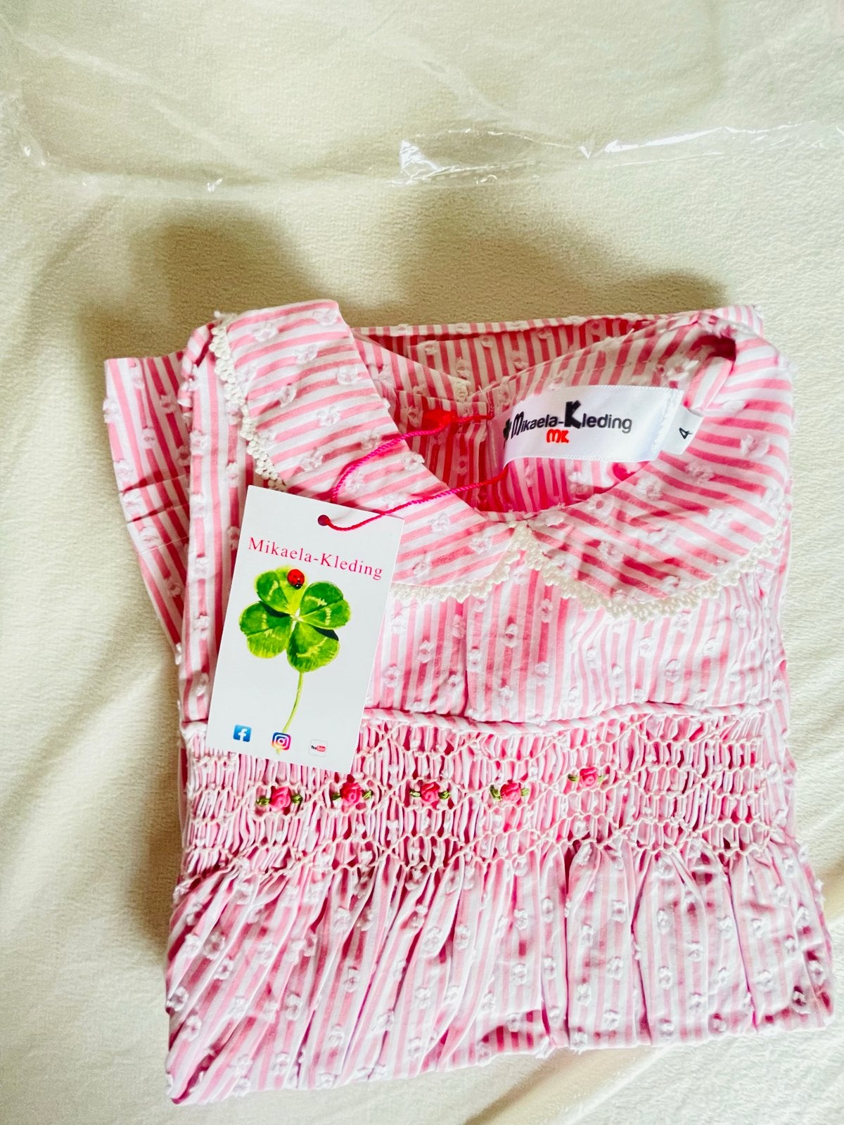 Mikaela-Kleding Roze Gestreept Jurkje met Smockwerk, Ophalen of Verzenden, Nieuw, Meisje