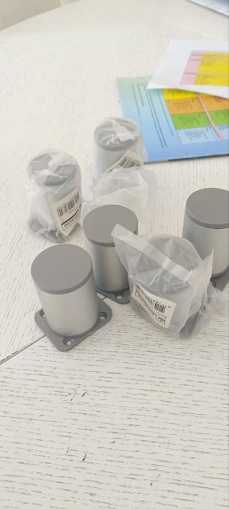 Duraline meubelpoten - 4 stuks - 6-9cm, Tafelpoot, Minder dan 50 cm, Rond, Nieuw