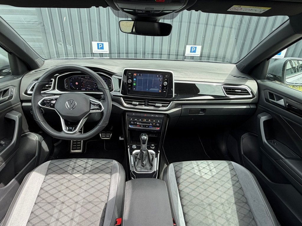 Volkswagen T-ROC 1.5 TSI R-Line|Pano|Virtual|DSG|ACC|IQ-Ligh, Auto's, 1258 kg, Euro 6, 4 cilinders, 150 pk