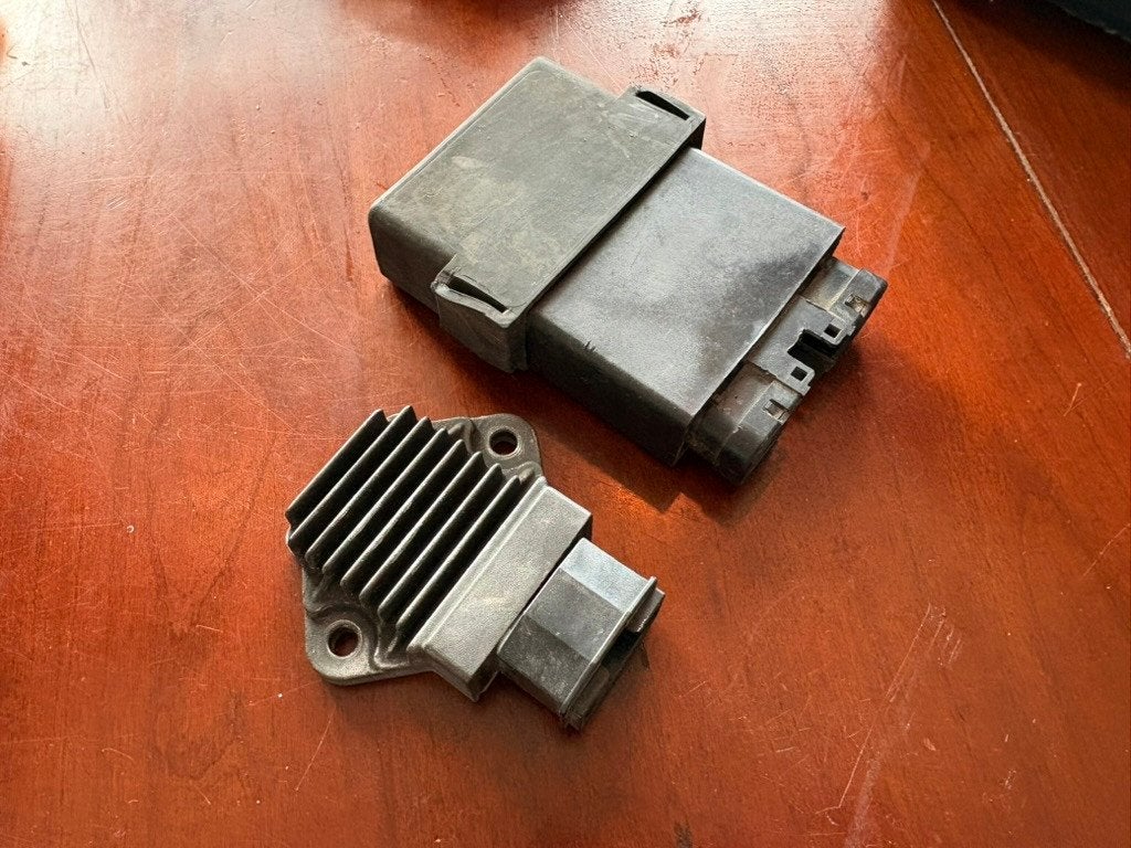 CDI + Spanningsregelaar Honda CBR600F2 (origineel), Ophalen of Verzenden, Gereviseerd