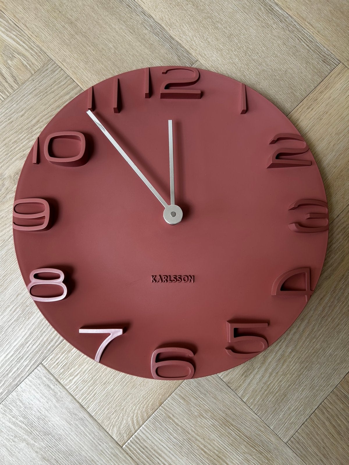 Wandklok oud roze van Karlsson, Ophalen, Zo goed als nieuw, Wandklok