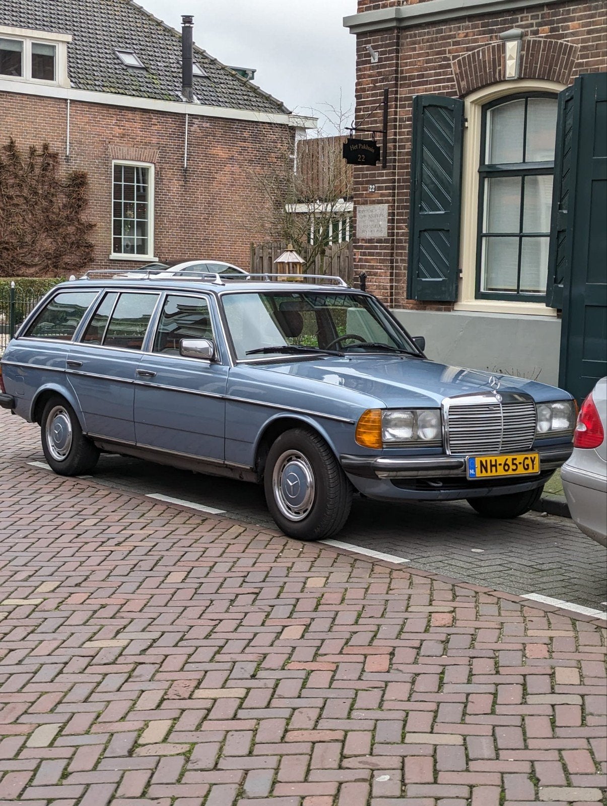 Mercedes-Benz 200-Serie 2.0 200 T 1985 Blauw, Auto's, 4 cilinders, Blauw, Origineel Nederlands, Stationwagon