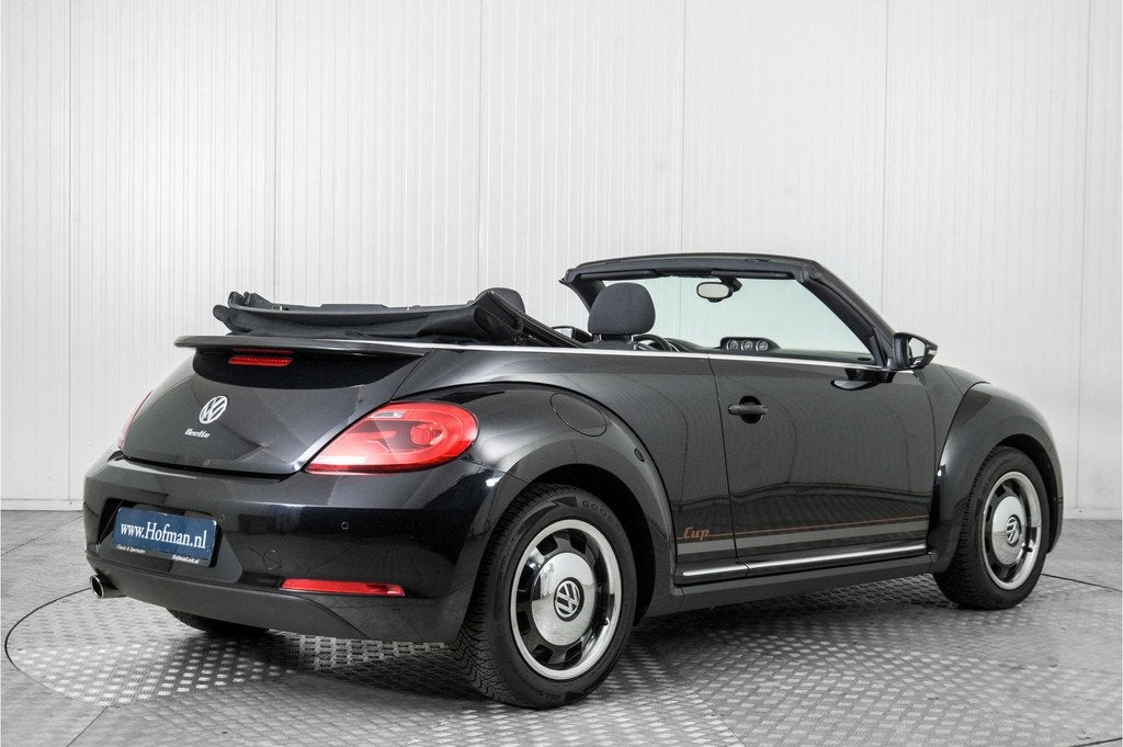 Volkswagen Beetle Cabriolet 1.2 TSI Design BlueMotion Cup Ed, Auto's, Voorwielaandrijving, Gebruikt, 4 cilinders, 4 stoelen