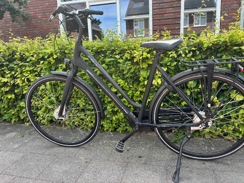 Giant Attune 2023 damesfiets, Ophalen, Versnellingen, Giant, Trommelrem