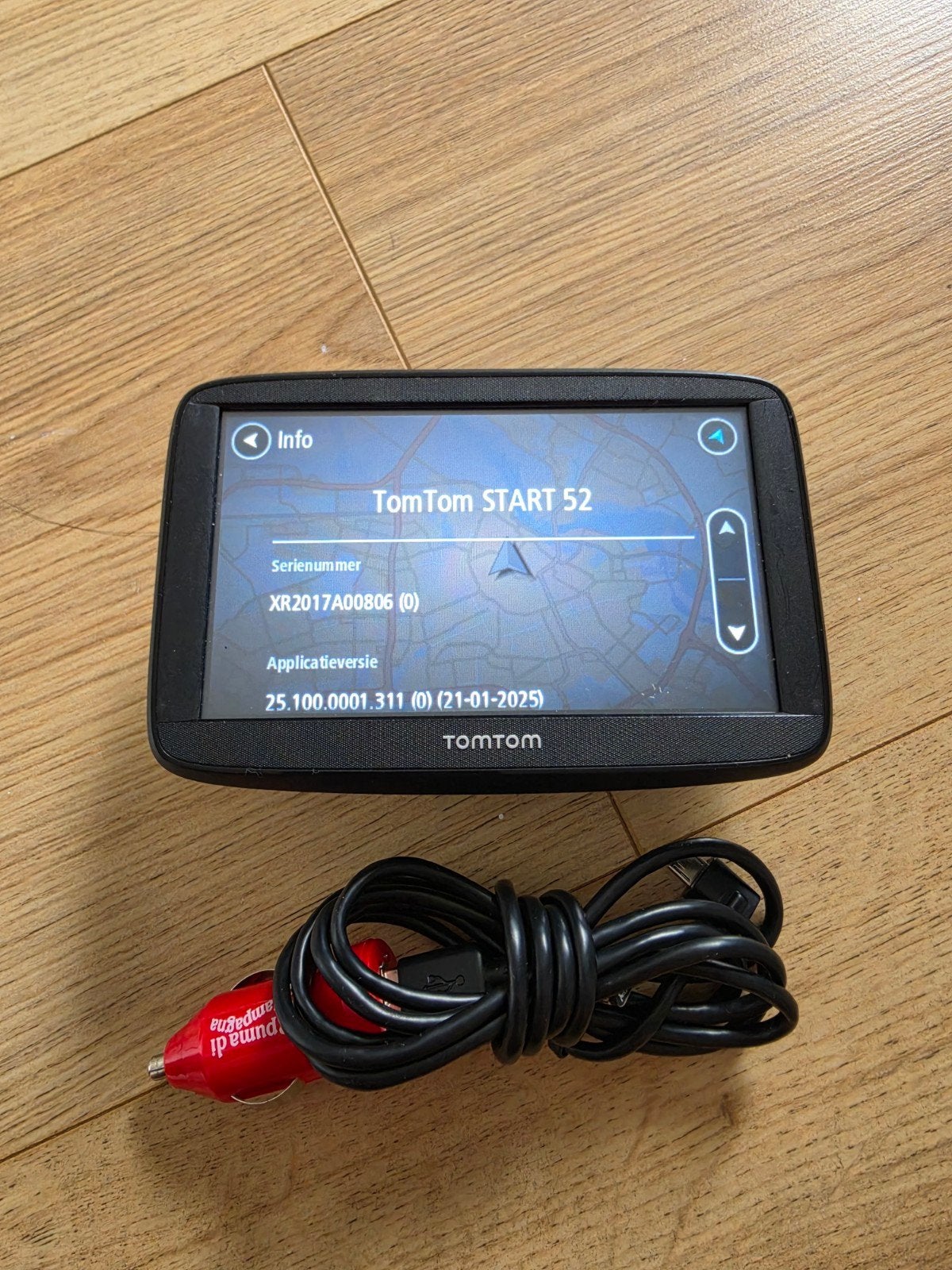 TomTom Start 52 met Europa kaart van 2026 en gratis update, Ophalen of Verzenden, Zo goed als nieuw
