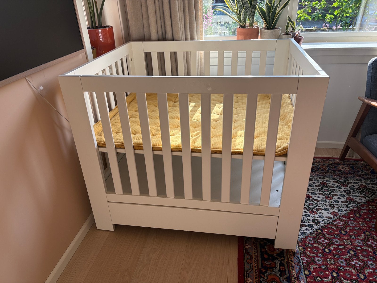Witte baby box met la - little dutch kleed en muziek mobiel, Kinderen en Baby's, Boxen, Ophalen, Zo goed als nieuw, Rechthoekig