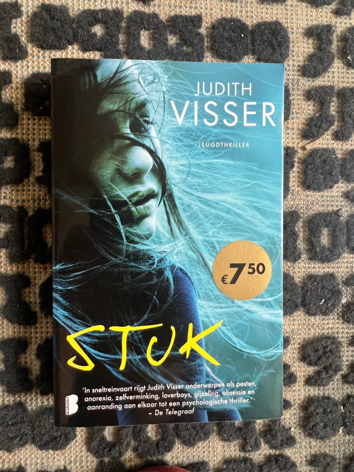 Stuk - Judith Visser (Jeugdthriller), Boeken, Ophalen of Verzenden, Zo goed als nieuw, Nederland