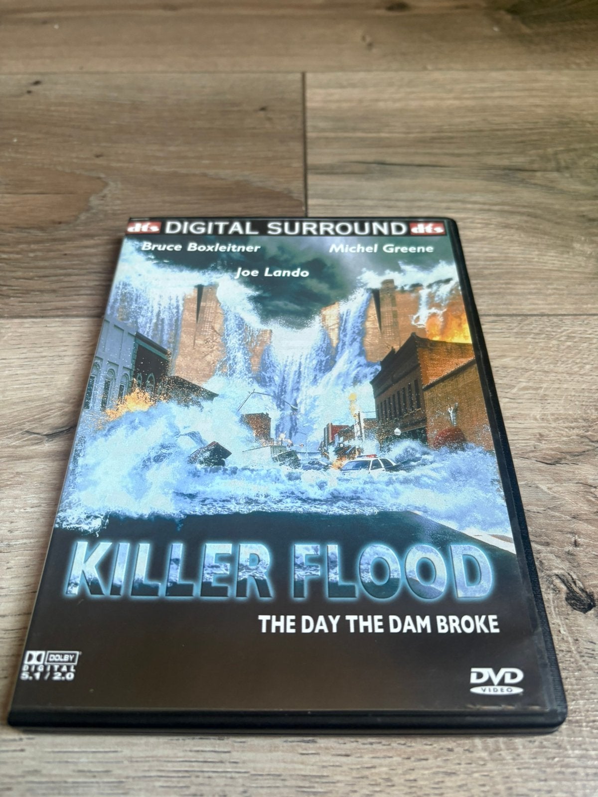 Killer Flood, Vanaf 16 jaar, Ophalen of Verzenden, Zo goed als nieuw