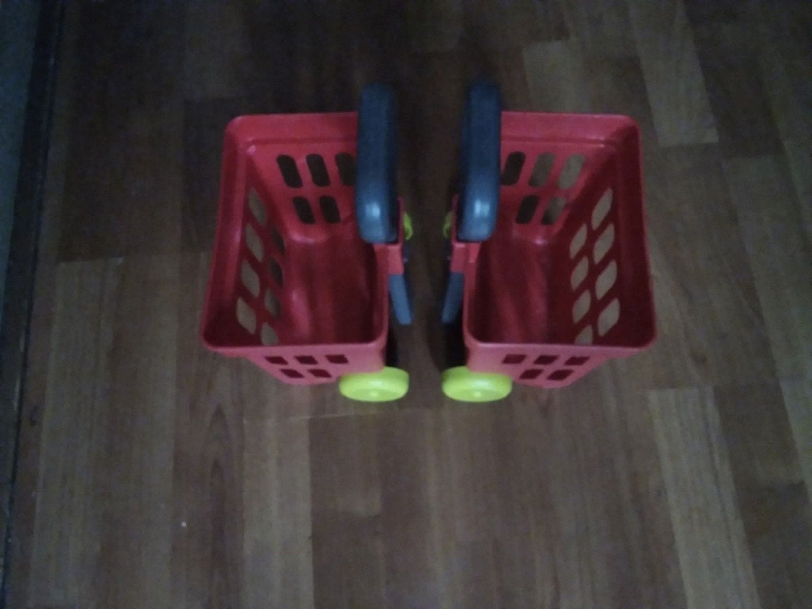 Winkelwagentje  2 stuks speelgoed, Kinderen en Baby's, Ophalen, Kunststof