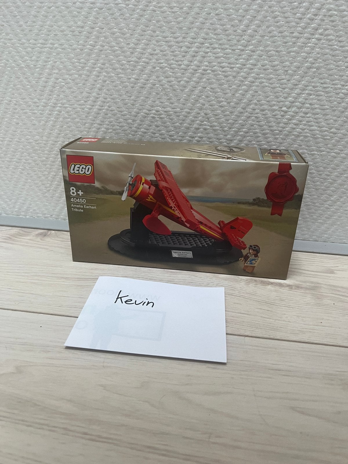LEGO Eerbetoon aan Amelia Earhart 40450. Nieuw in doos., Ophalen of Verzenden, Zo goed als nieuw