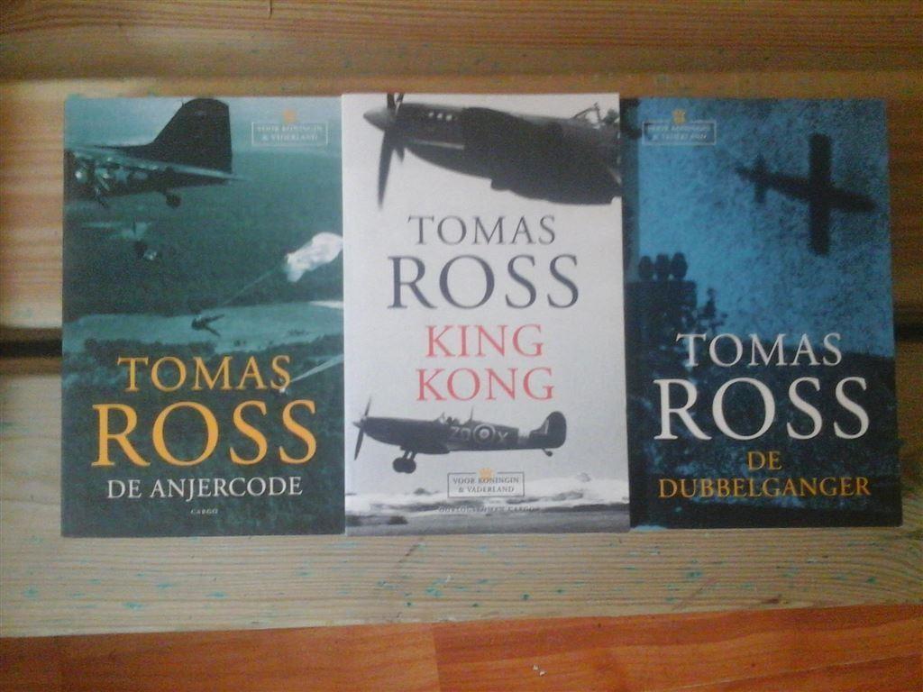TOMAS ROSS-4 stuks-uitstekende staat-losse verkoop, Ophalen of Verzenden, Zo goed als nieuw