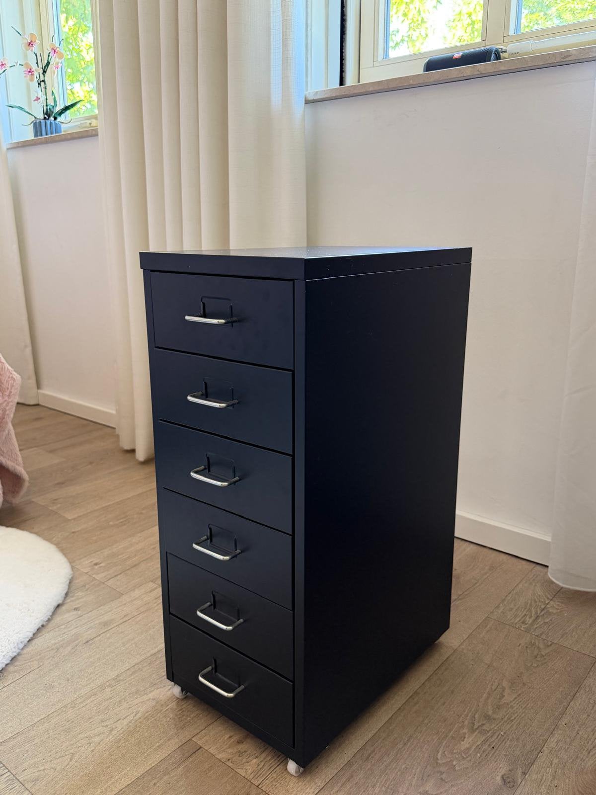 HELMER ladeblok op wielen ikea, Ophalen, Minder dan 50 cm, Zo goed als nieuw, 3 of 4 laden