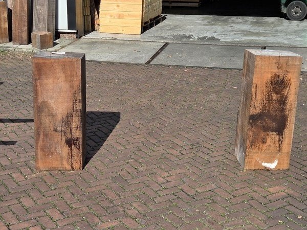 2 Blokken / Palen van Hardhout 38 x 42 x 100 cm - nr: HB6, Ophalen, Palen, Nieuw, Hardhout