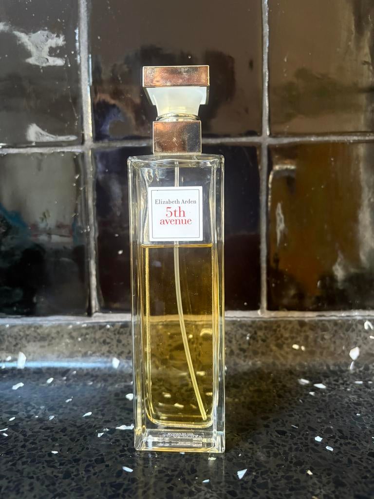 Elizabeth arden 5th avenue parfum, Ophalen of Verzenden, Zo goed als nieuw, Parfumfles