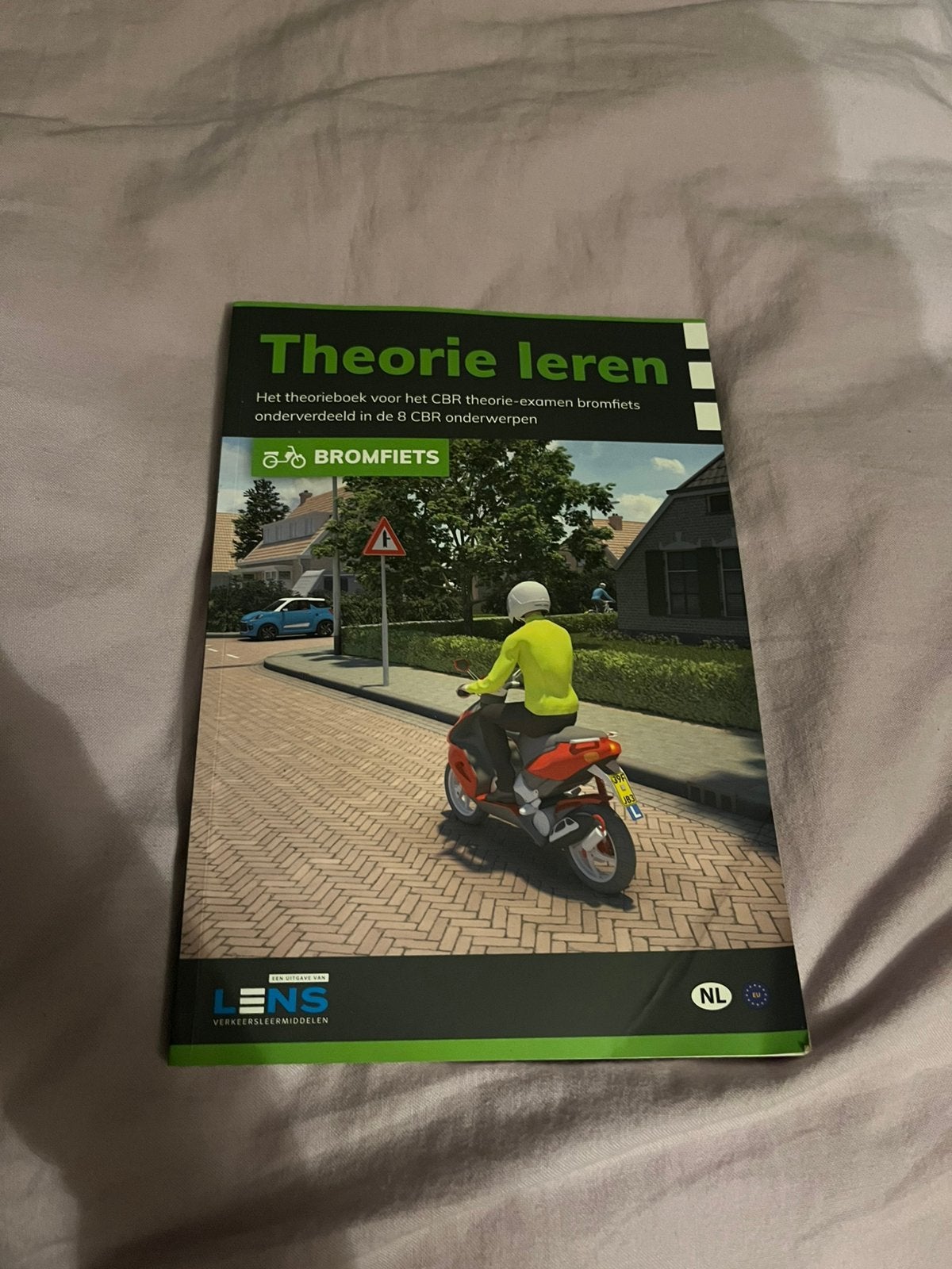 Bromfiets theorie boek, Boeken, Ophalen of Verzenden, Zo goed als nieuw