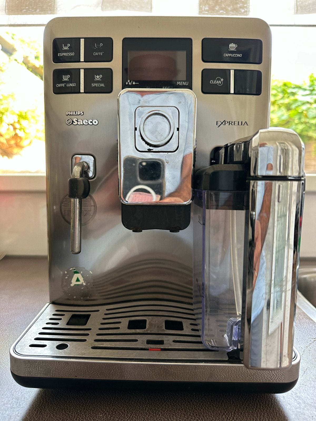 Philips Saeco Exprelia HD8856 - Defecte Koffiemachine, Ophalen, Afneembaar waterreservoir, Espresso apparaat, 10 kopjes of meer