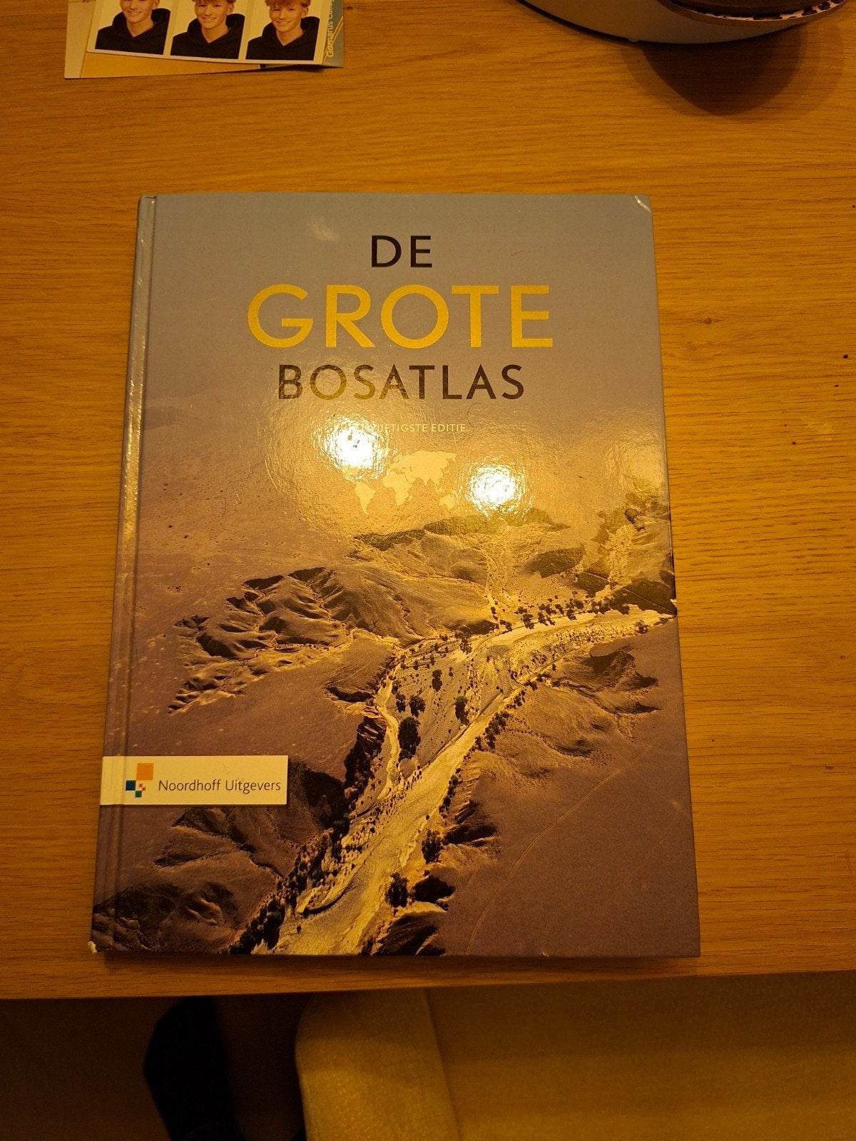 De Grote Bosatlas - Vijfenvijftigste Editie, Boeken, Ophalen, Bosatlas, 2000 tot heden, Zo goed als nieuw