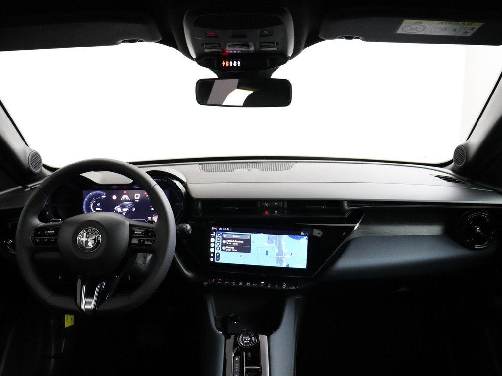 Alfa Junior 1.2 Turbo Hybrid Ibrida | Apple Carplay | Airco, Auto's, Alfa Romeo, 145 pk, Stof, Euro 6, 1199 cc