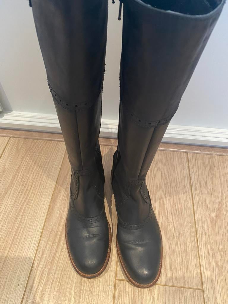 Prachtige diep donkerblauwe laarzen, Ned.merk Dungelmann, Kleding | Dames, Schoenen, Ophalen of Verzenden, Zo goed als nieuw