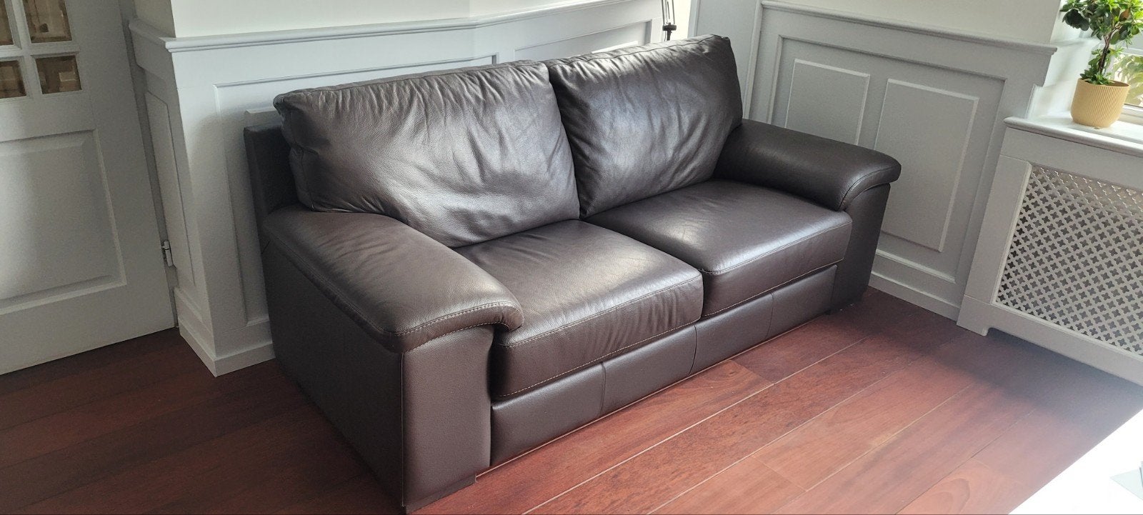 Bruine leren 2,5 zibank, Huis en Inrichting, Ophalen, Gebruikt, 150 tot 200 cm, Tweepersoons