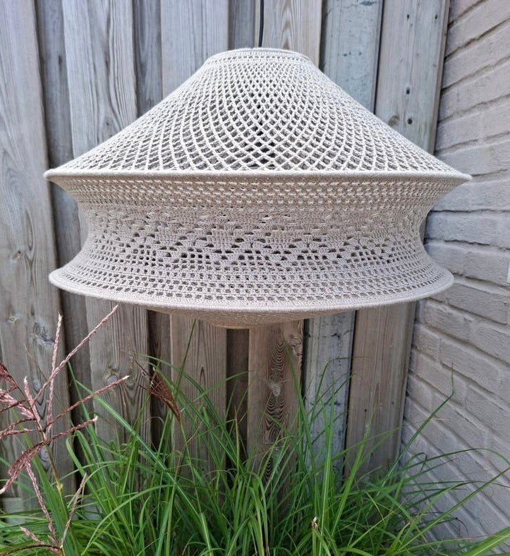Bohemian Hanglamp zand taupe gehaakte ibiza lamp D60, Nieuw, E27 (groot), Textiel, Ophalen
