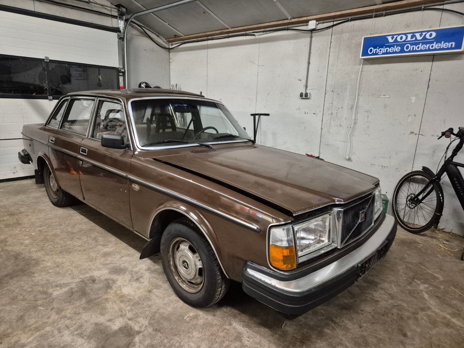 volvo 264/240 v6 2.7 prv in onderdelen tekoop ook klein spul, Auto-onderdelen, Ophalen of Verzenden, Volvo