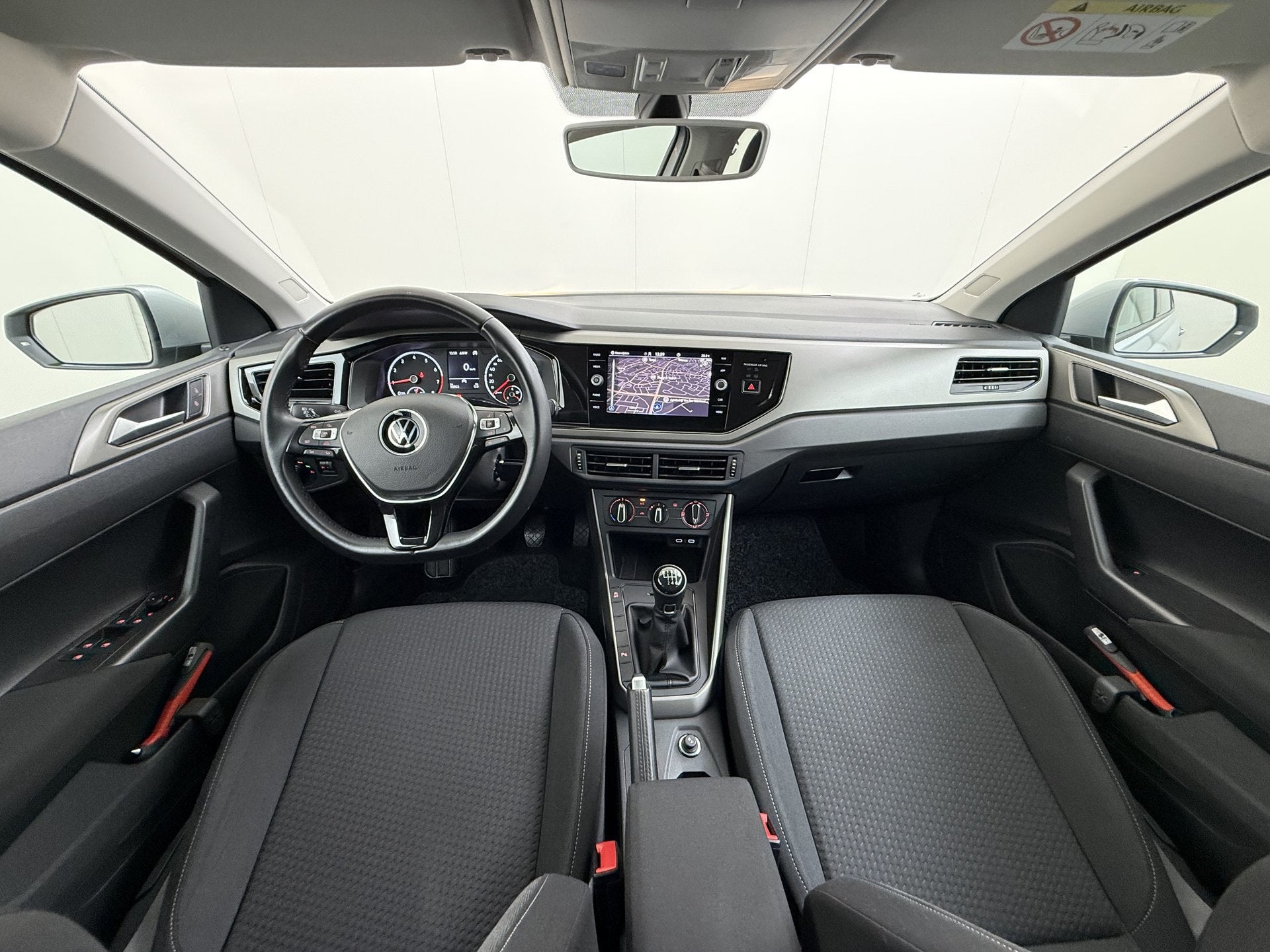 Volkswagen Polo 1.0TGI CNG 5Drs Adap.Cruise Apple Carplay An, Auto's, Voorwielaandrijving, Dealer onderhouden, Stof, CNG (Aardgas)