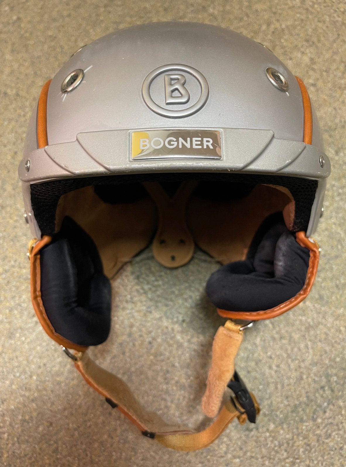 Bogner Skihelm – Maat S – Retro Zilver – Inclusief Koffer, Gebruikt, Overige typen, Skiën, Minder dan 100 cm