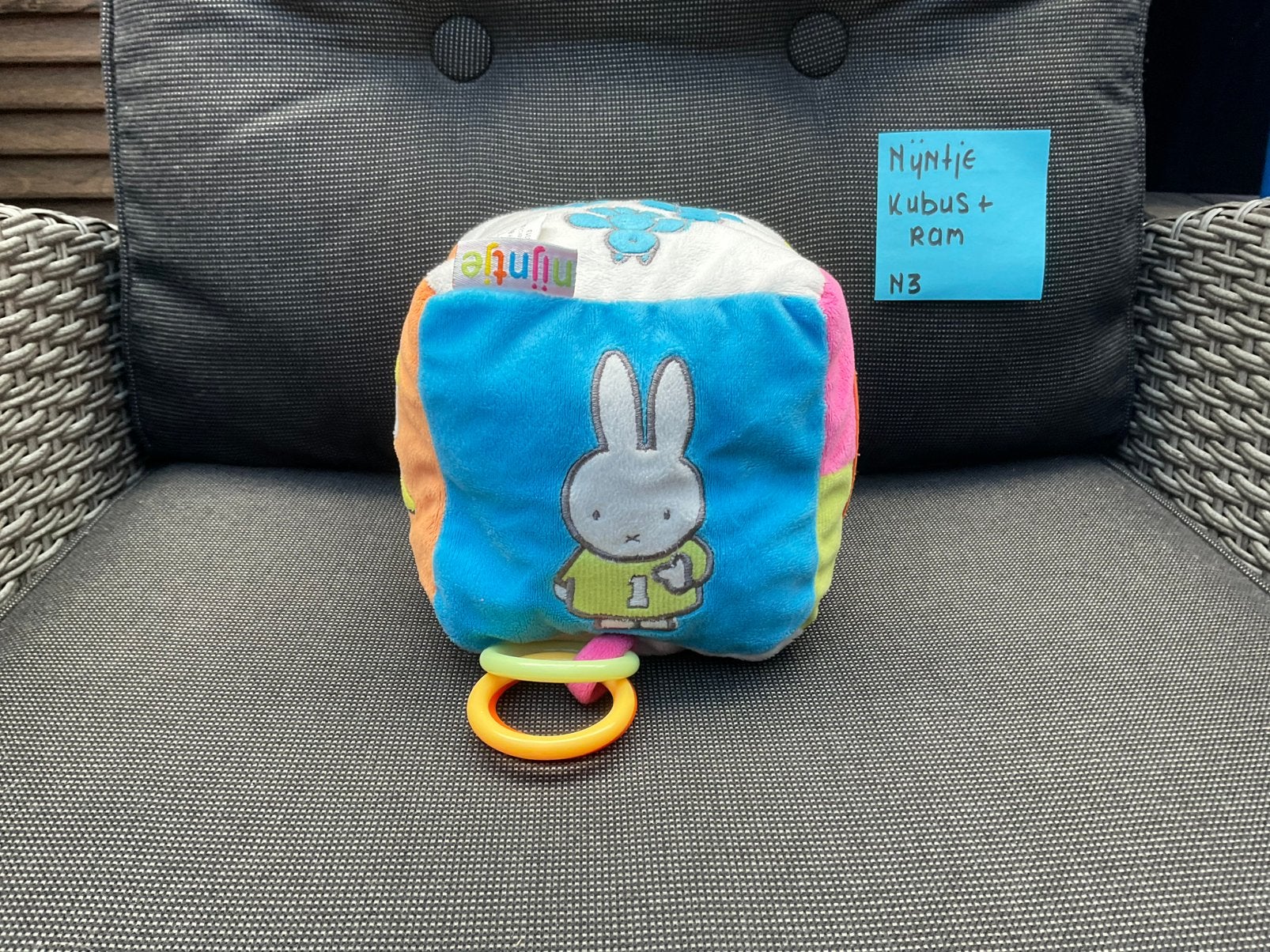 Zgan gebruikte, niet kapot, Nijntje activiteitenkubus, Kinderen en Baby's, Kraamcadeaus en Geboorteborden, Ophalen, Zo goed als nieuw