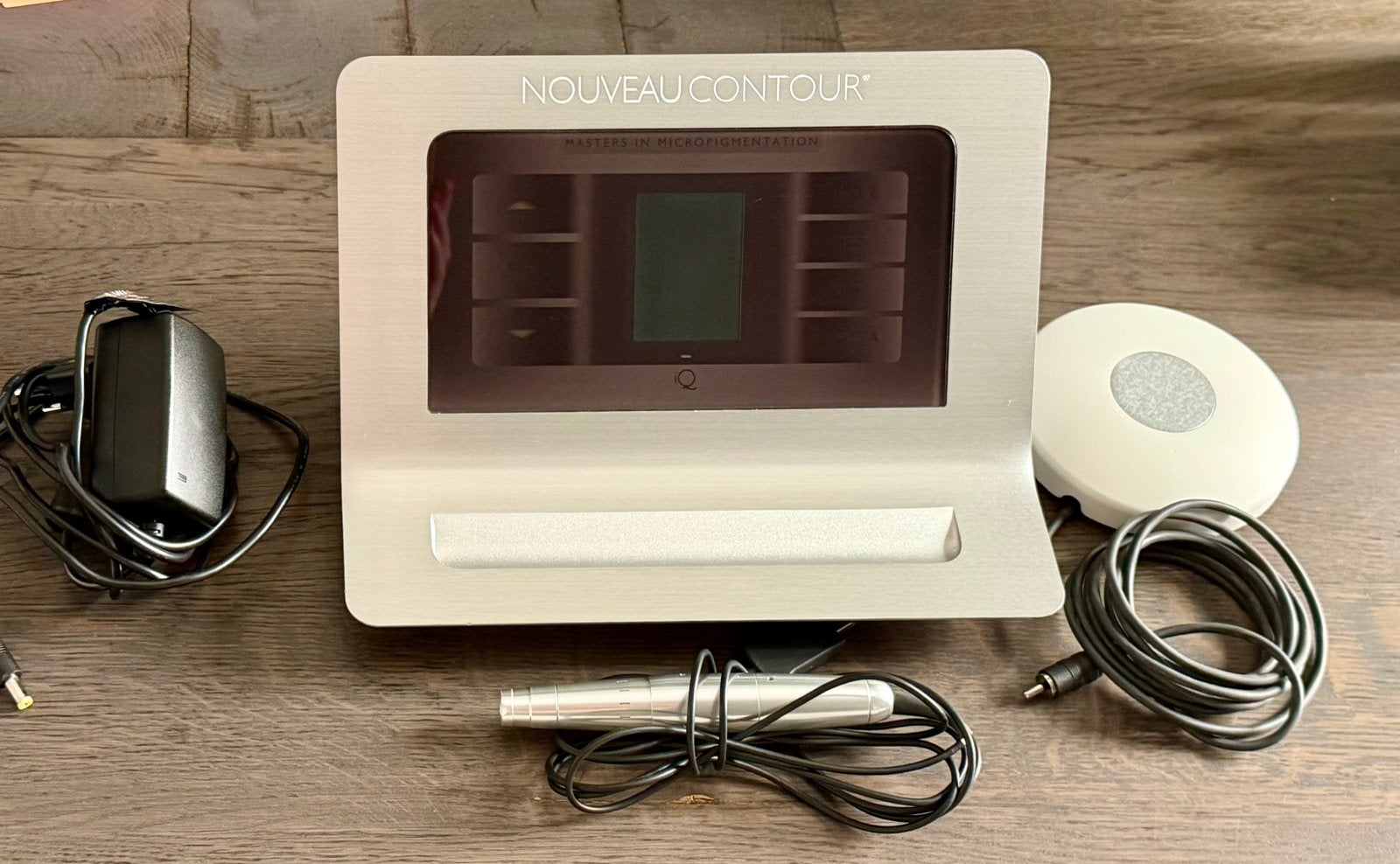 PMU machine van Nouveau Contour, in perfecte staat!, Sieraden, Tassen en Uiterlijk, Uiterlijk | Cosmetica en Make-up, Gebruikt