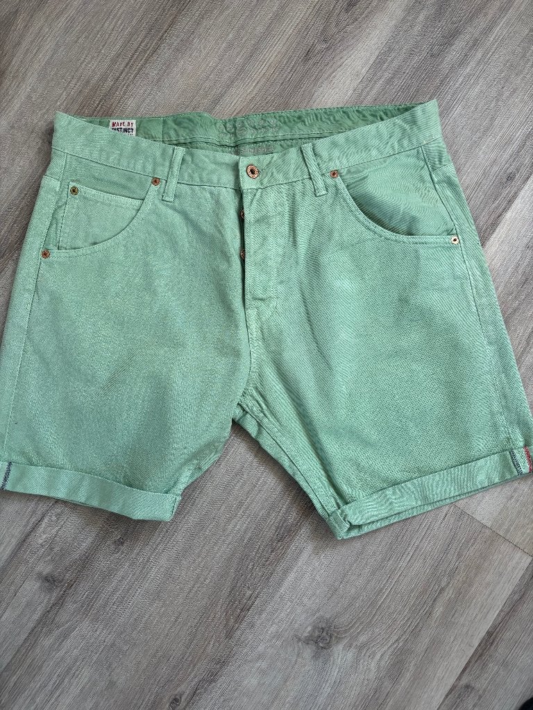 Super leuke bermuda, Gsus Industries W36, Ophalen, Maat 56/58 (XL), Zo goed als nieuw, Gsus Industries