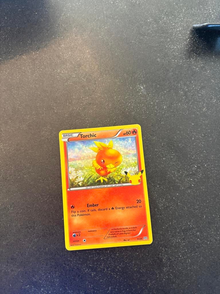 Pokémon Kaart Torchic Celebrations 11/25 Basic, Ophalen of Verzenden, Zo goed als nieuw, Losse kaart