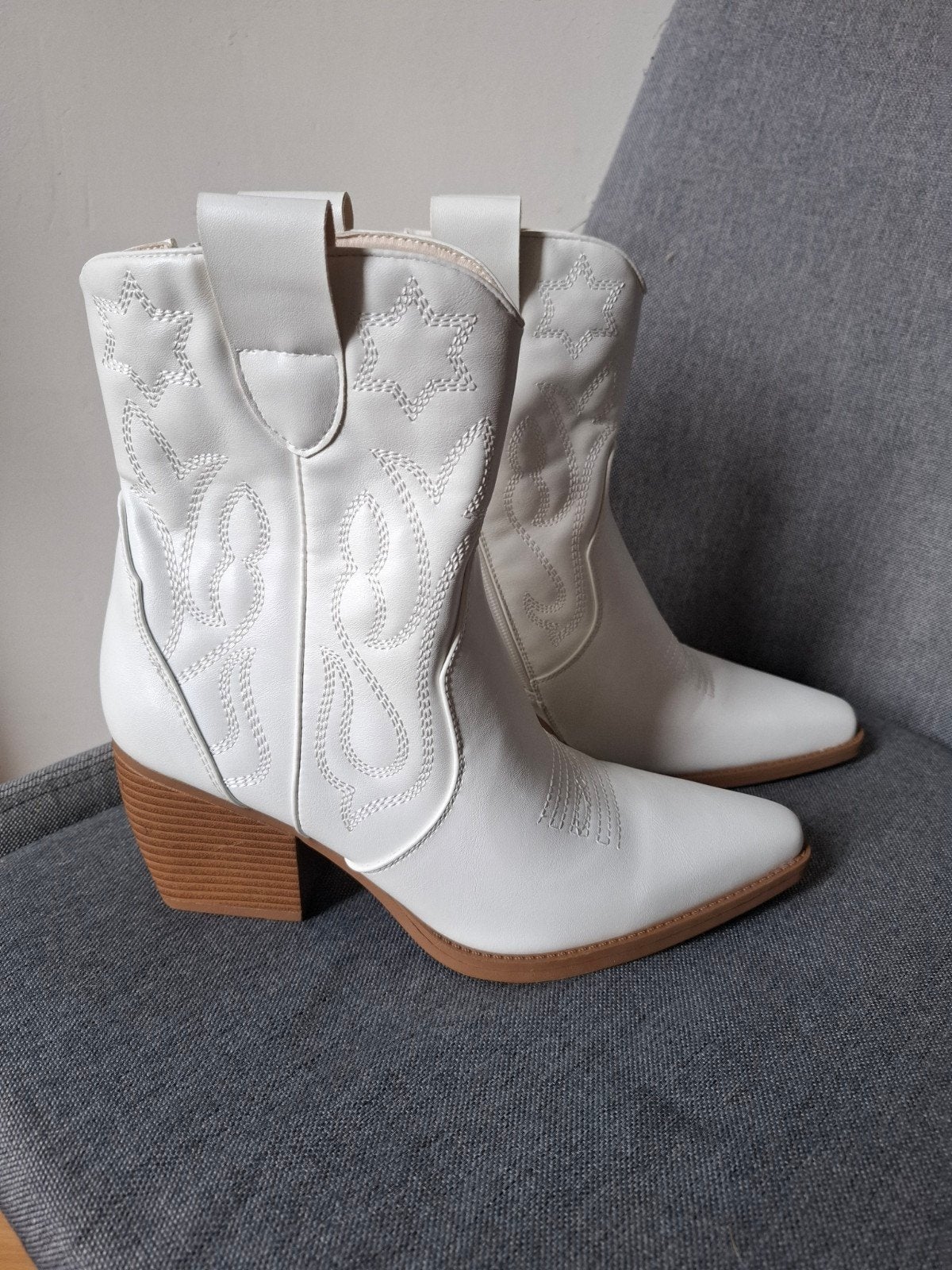 Restpartijtje Lucky Shoes 10 paar t.e.a.b, Kleding | Dames, Schoenen, Zwart, Lucky Shoes, Ophalen of Verzenden, Nvt