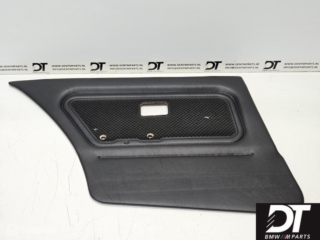 Deurpaneel linksachter BMW E30 Sedan 0150 ANTHRAZIT KARO, Auto-onderdelen, Interieur en Bekleding, Nieuw, Ophalen of Verzenden