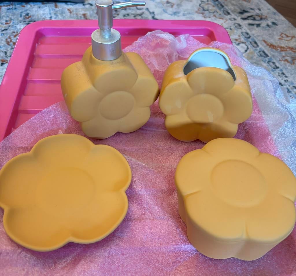 Zara home bath set., Ophalen of Verzenden, Gebruikt, Geel