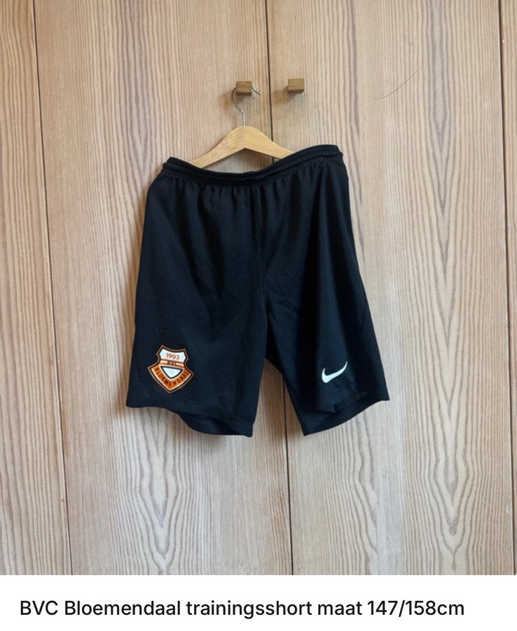 BVC Bloemendaal trainingsbroekje maat 147/158, Maat XS of kleiner, Ophalen of Verzenden, Zo goed als nieuw, Shirt
