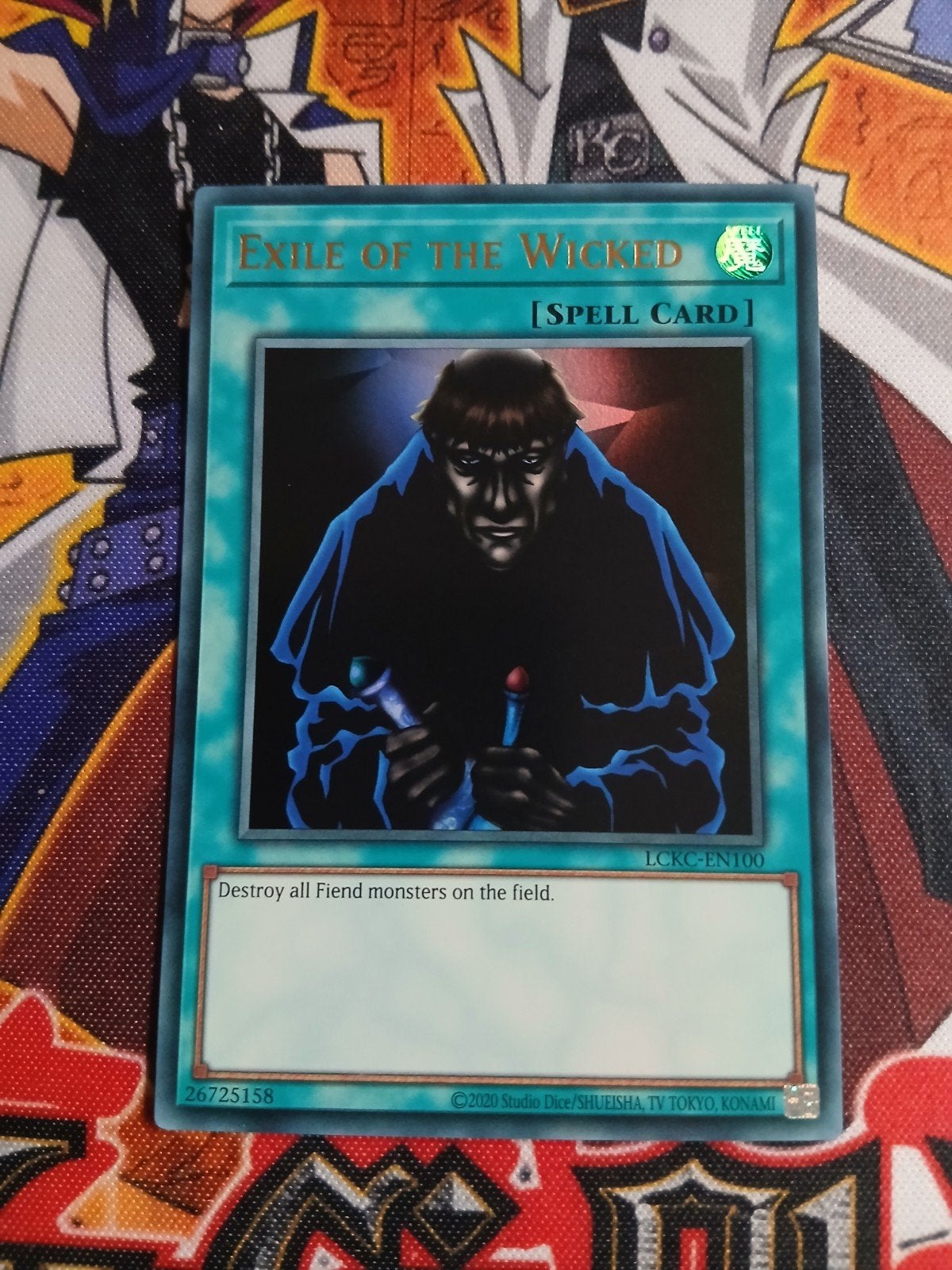 Exile of the Wicked - Ultra Rare LCKC - Yu-Gi-Oh, Ophalen of Verzenden, Zo goed als nieuw, Foil