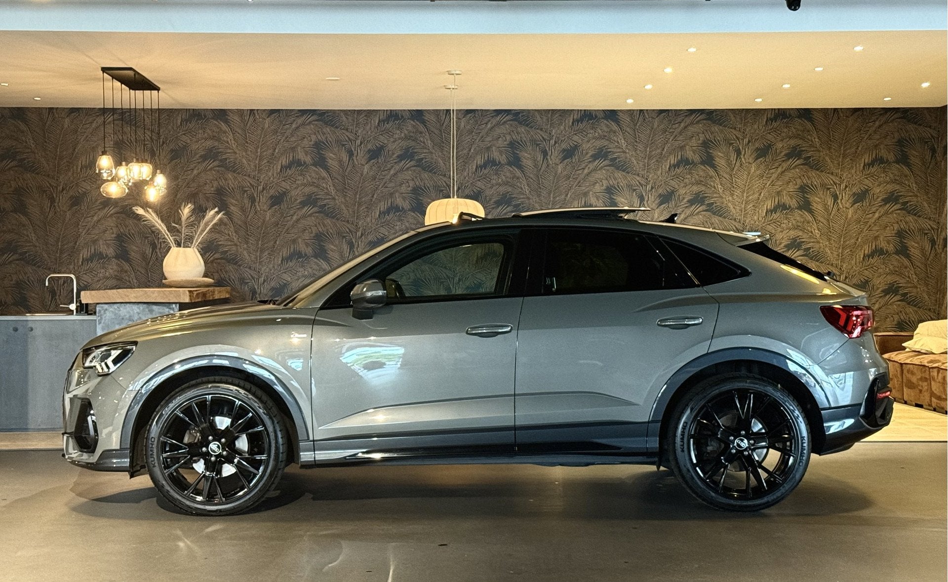 Audi Q3 Sportback 35 TFSI S Edition I Pano I Automaat, Auto's, Euro 6, 4 cilinders, 1505 kg, Origineel Nederlands