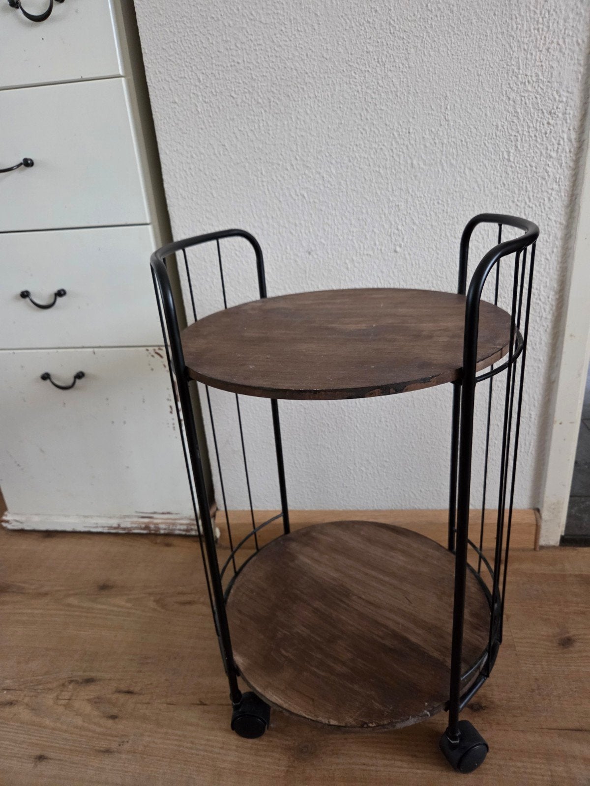 Rond bijzettafeltje met wieltjes, Minder dan 55 cm, Gebruikt, Rond, Ophalen