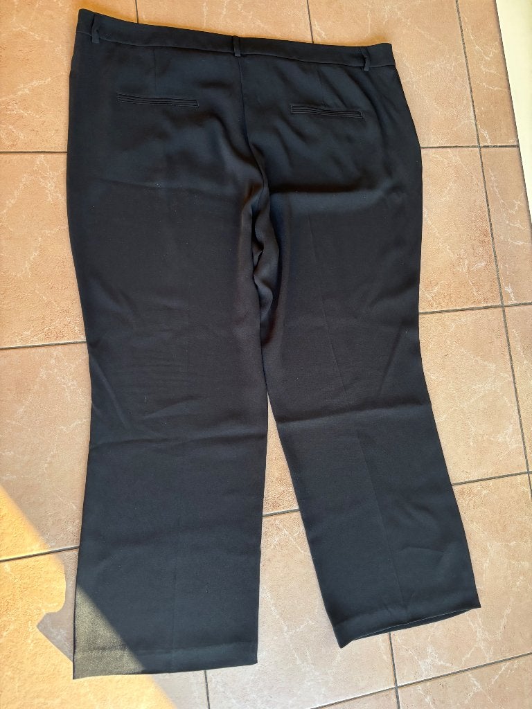 Zwarte nette broek/pantalon maat 52, Kleding | Dames, Zwart, Ophalen of Verzenden, Zo goed als nieuw, C&A