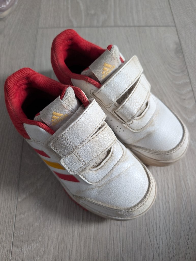 Adidas kinderschoenen maat 29eu, Adidas, Gebruikt, Schoenen, Ophalen of Verzenden