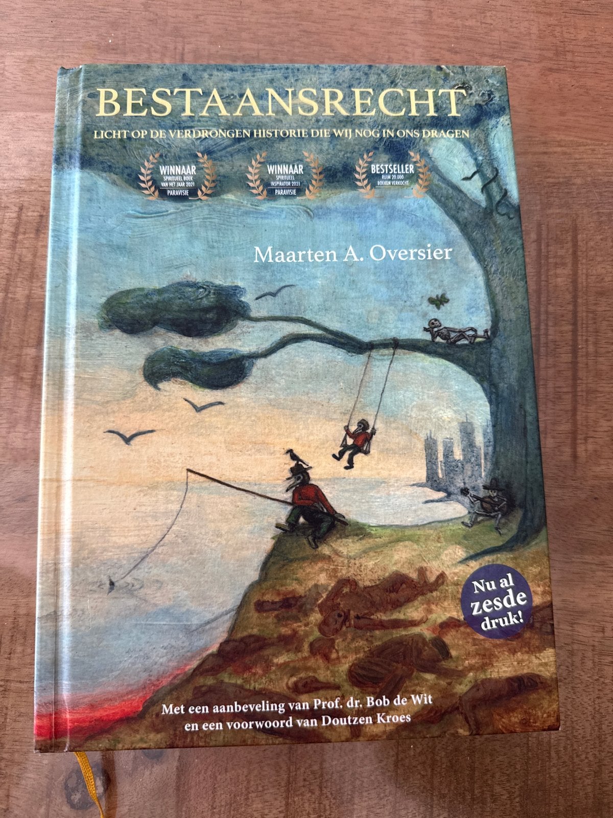 Bestaansrecht - Maarten A. Oversier (Zo goed als nieuw), Ophalen of Verzenden, Zo goed als nieuw, Nederland