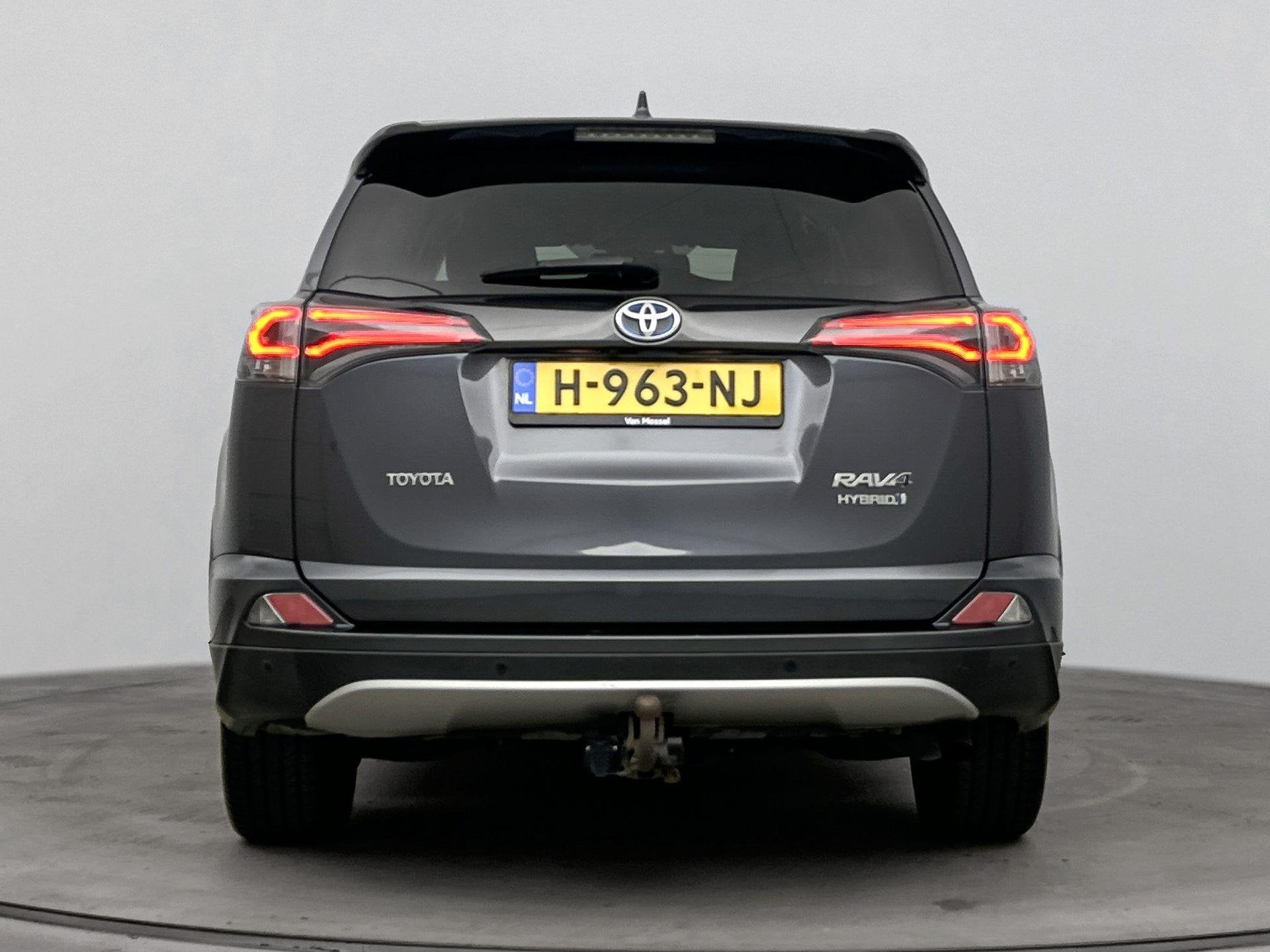 Toyota RAV4 2.5 Hybrid Executive | Trekhaak | Cruise Control, 12 maanden, Stof, Gebruikt, Euro 6