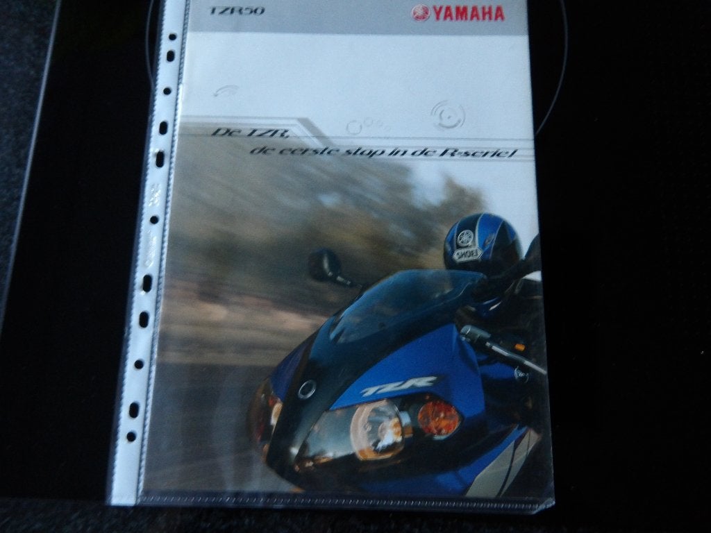 Yamaha TZR50 Brochure - De eerste stap in de R-serie!, Ophalen of Verzenden, Zo goed als nieuw