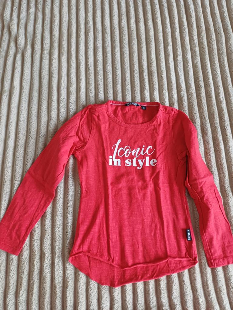 Vingino shirt maat 110, Kinderen en Baby's, Kinderkleding | Maat 110, Ophalen of Verzenden, Zo goed als nieuw, Vingino, Shirt of Longsleeve