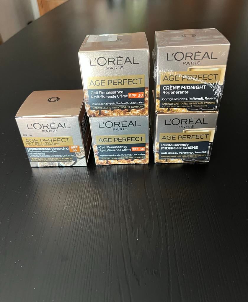 NIEUW L'Oréal Age Perfect dag- en nachtcrème, Ophalen of Verzenden, Nieuw, Gehele gezicht, Verzorging