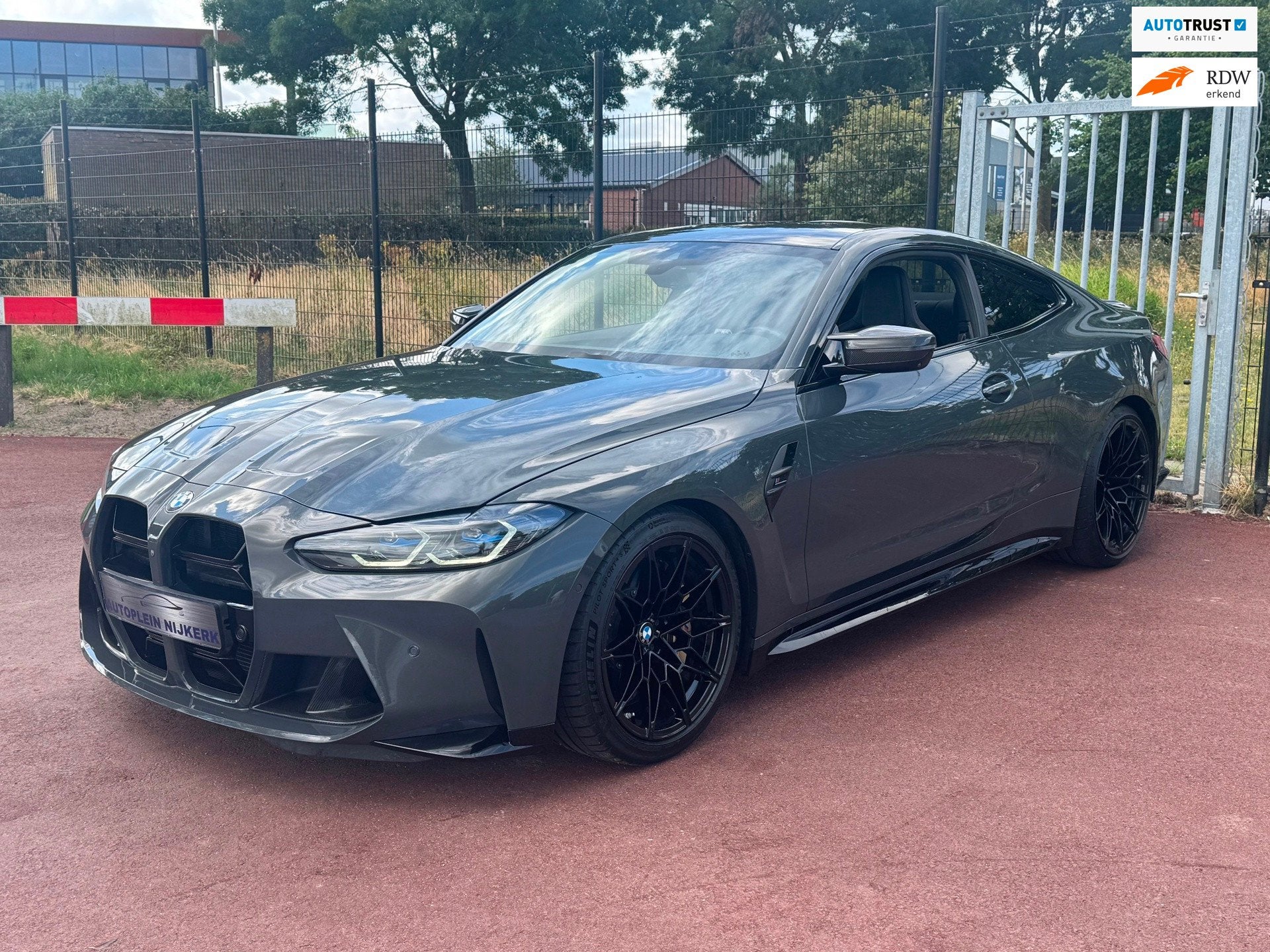 BMW 4-serie Coupé M4 Competition Laser Carbonseats Ceramic, Auto's, BMW, Bedrijf, Te koop, 4-Serie, 360° camera, ABS, Achteruitrijcamera