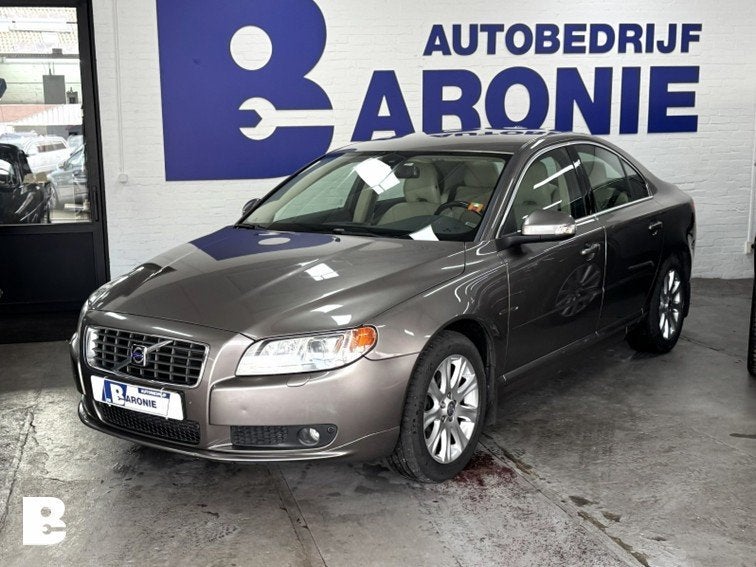 Volvo S80 2.5 T Summum, xenon, 1512 kg, Beige, 2521 cc, Bedrijf